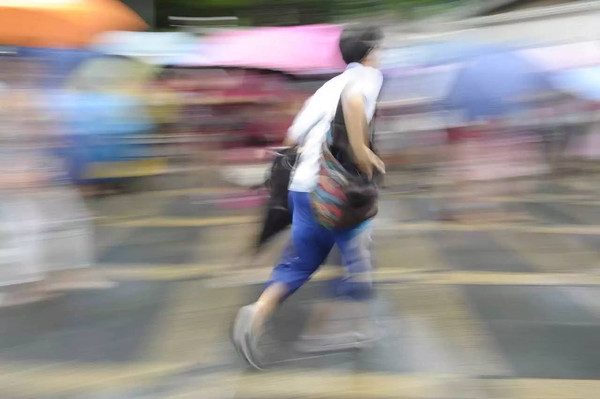 广州暴雨突袭，高考继续_91免费网站在线观看厂家